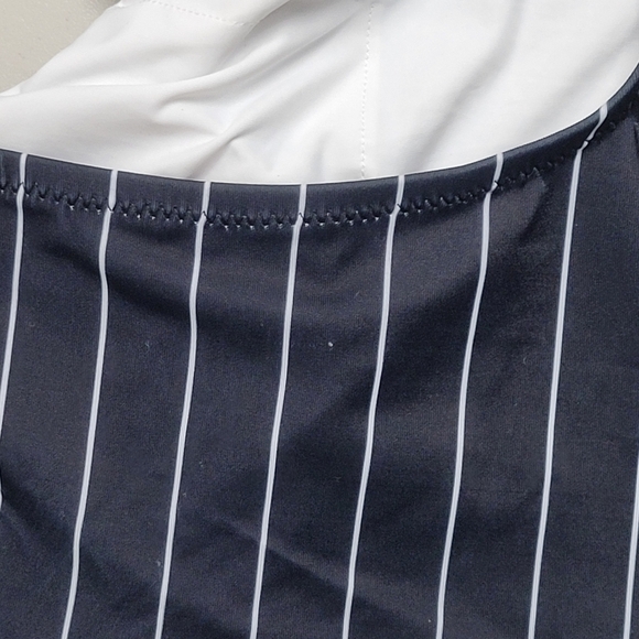 Zyia NWT Stripe Simplicity One Piece Swimsuit Size Medium. - Picture 16 of 16